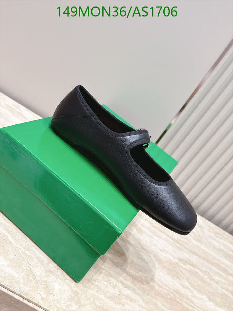 BV-Women Shoes Code: AS1706 $: 149USD