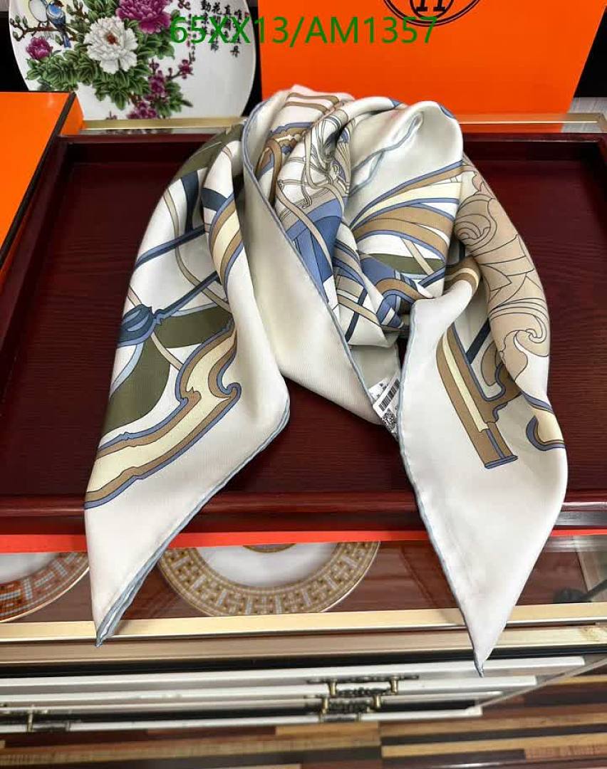 Hermes-Scarves Code: AM1357 $: 65USD