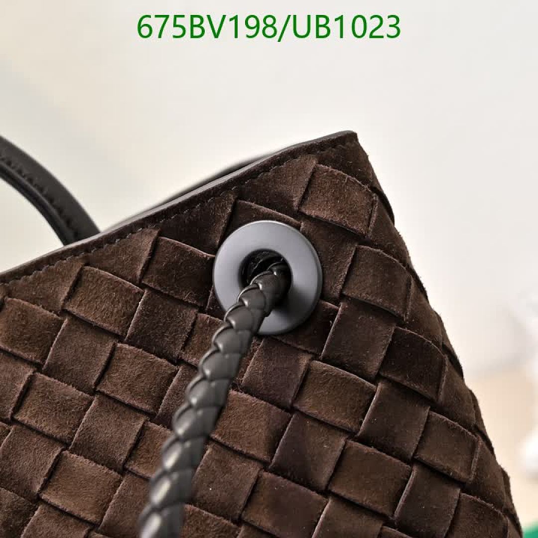 BV-BagsMirror Quality Code: UB1023 $: 675USD
