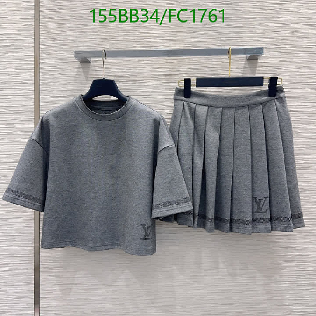LV-Clothing Code: FC1761 $: 155USD