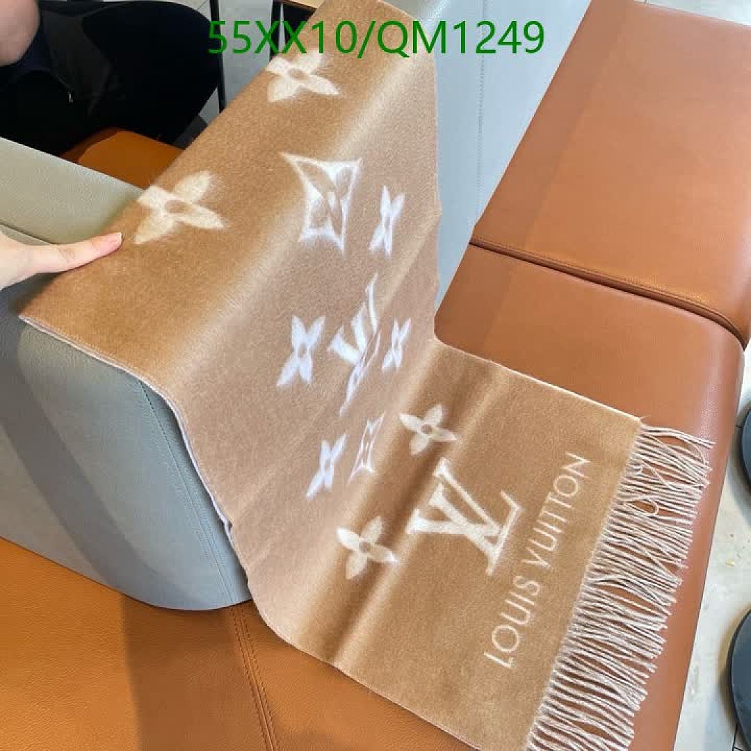LV-Scarves Code: QM1249 $: 55USD