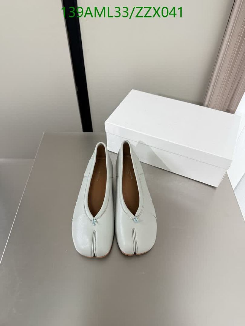 MM6-Women Shoes Code: ZZX041 $: 139USD