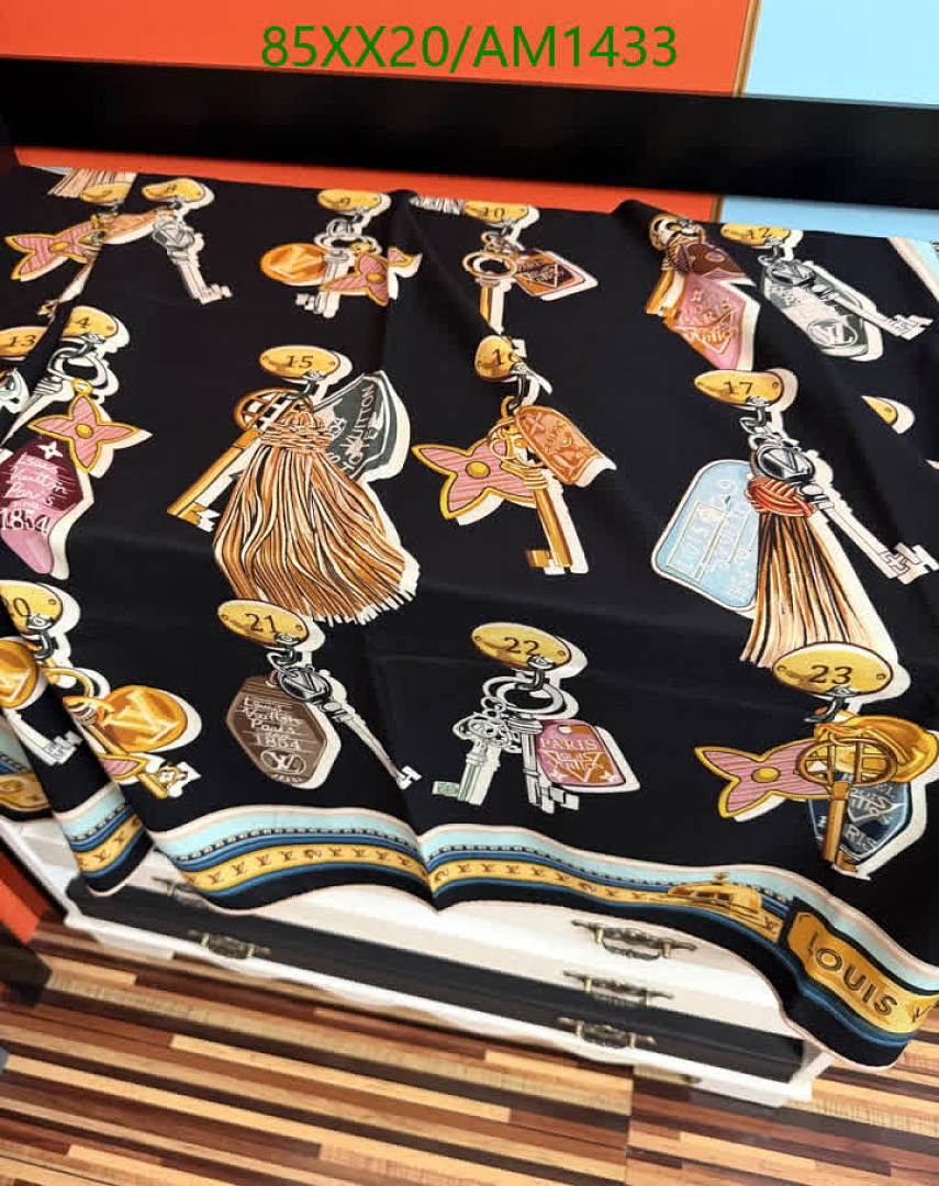 LV-Scarves Code: AM1433 $: 85USD