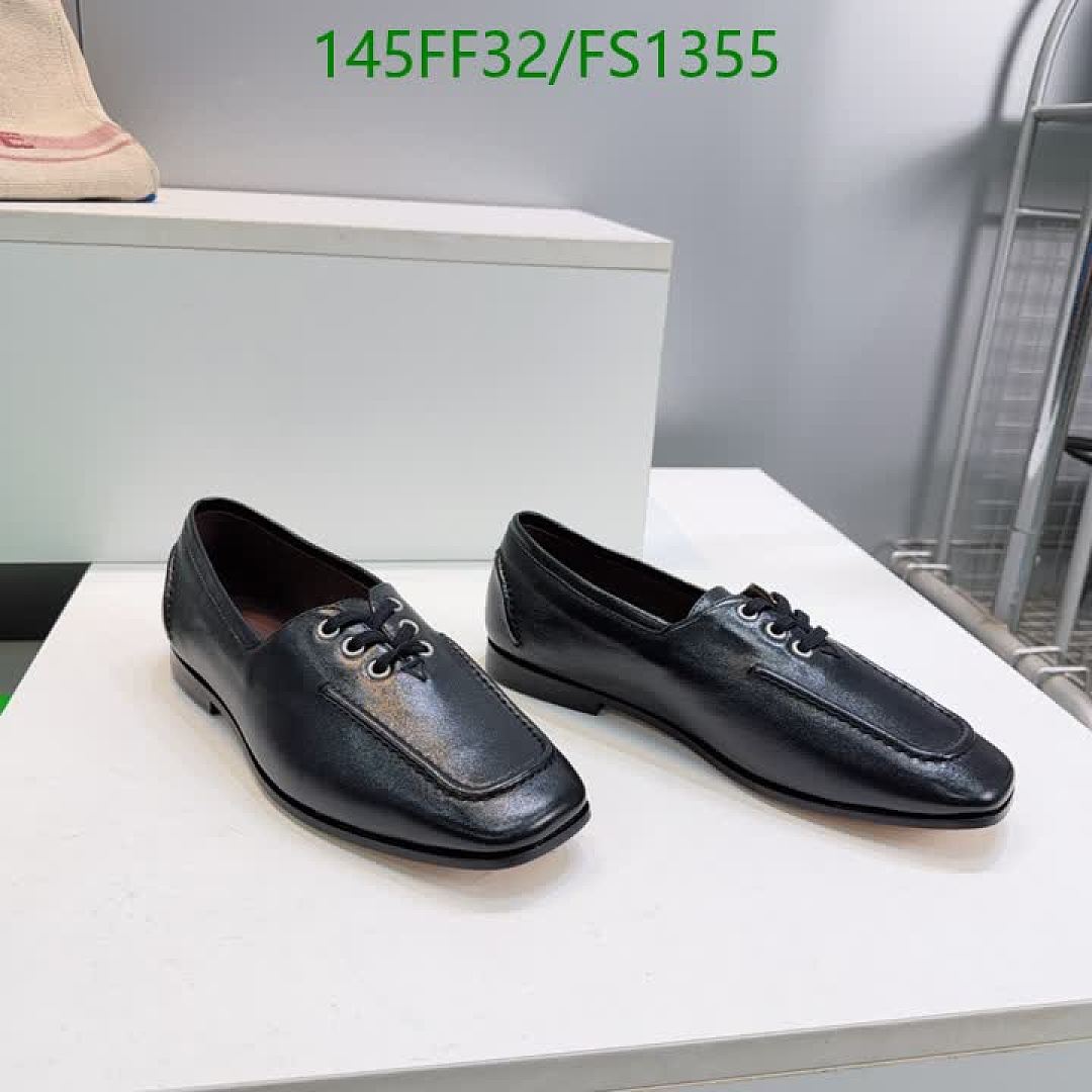 BV-Women Shoes Code: FS1355 $: 145USD