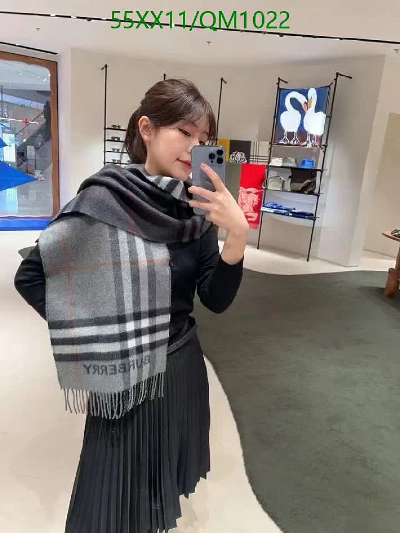 Burberry-Scarves Code: QM1022 $: 55USD