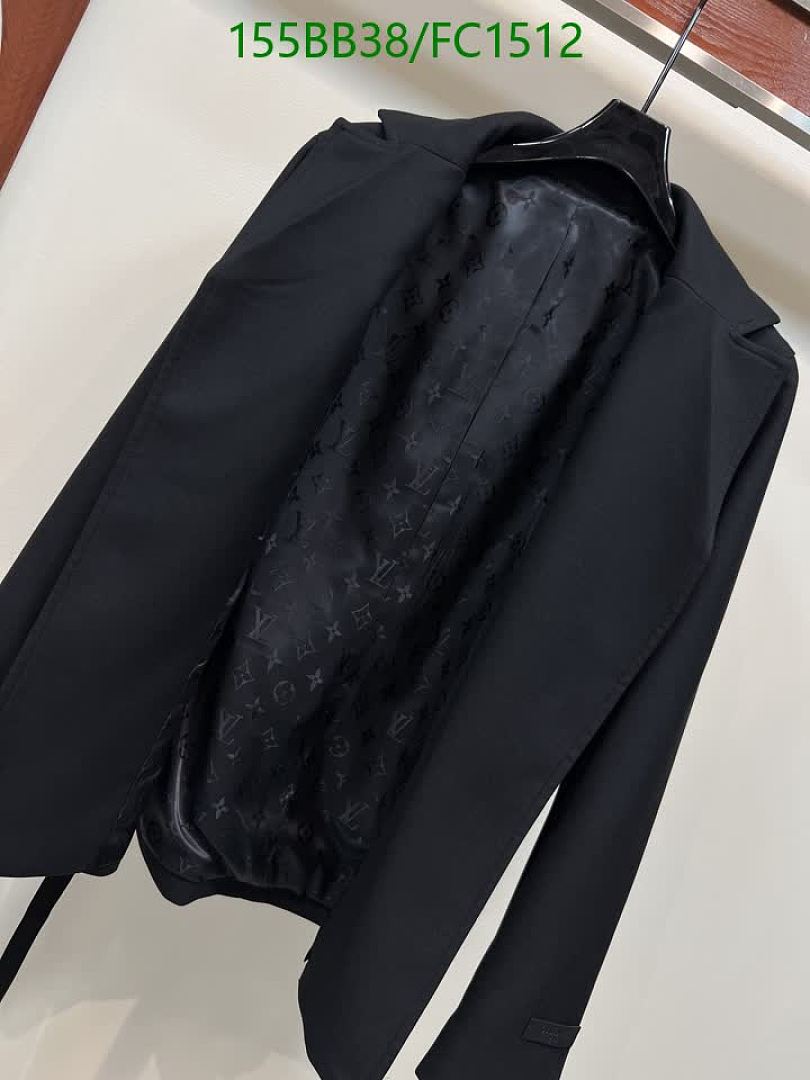 LV-Clothing Code: FC1512 $: 155USD