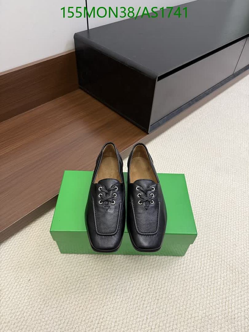 BV-Women Shoes Code: AS1741 $: 155USD