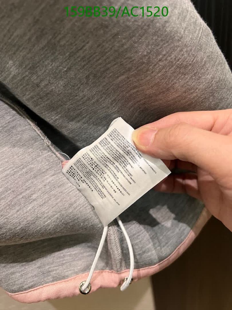 Canada Goose-Clothing Code: AC1520 $: 159USD