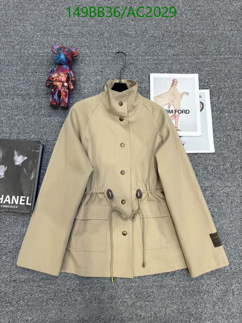 LV-Clothing Code: AC2029 $: 149USD