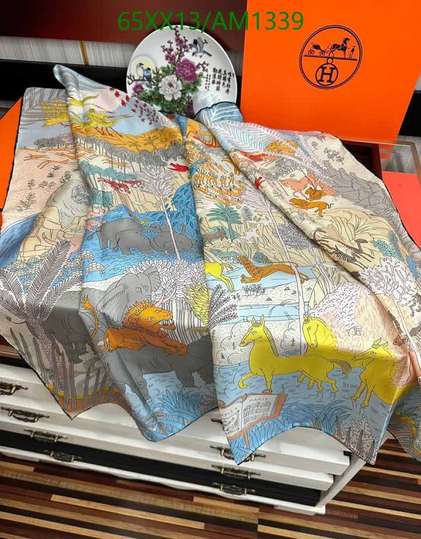 Hermes-Scarves Code: AM1339 $: 65USD