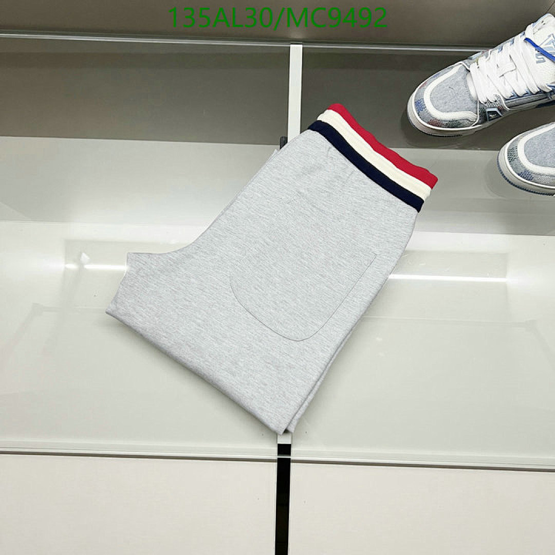 Moncler-Clothing Code: MC9492 $: 135USD
