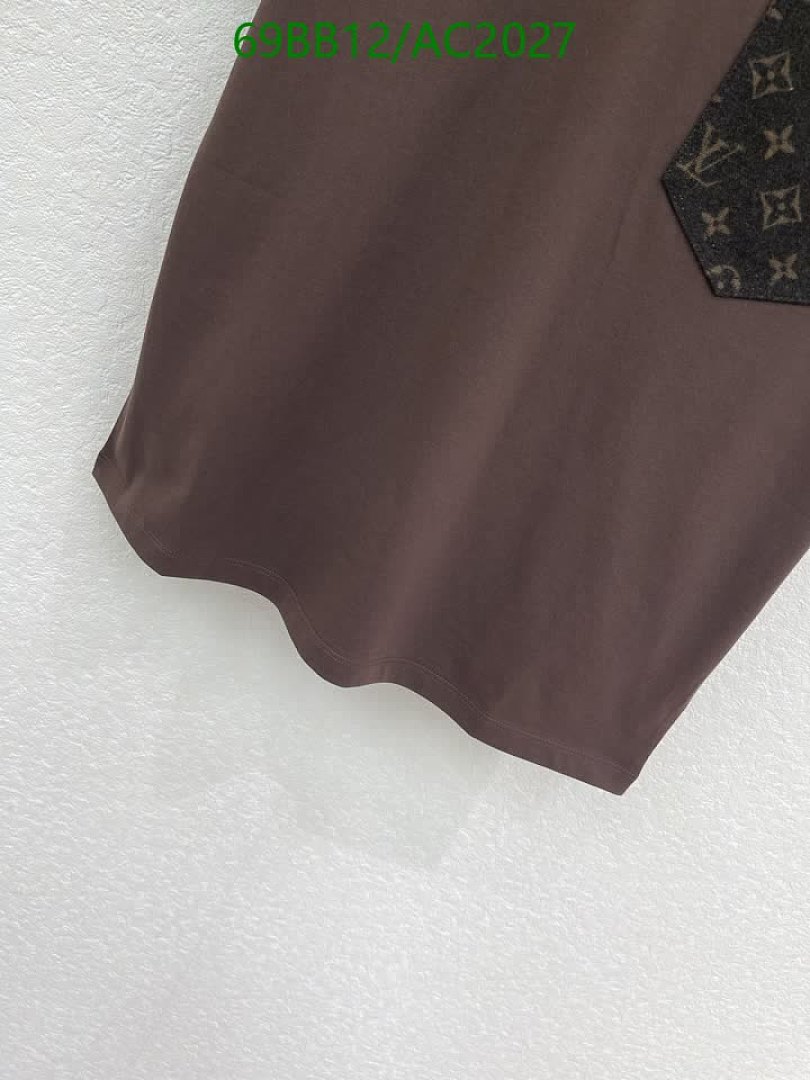 LV-Clothing Code: AC2027 $: 69USD