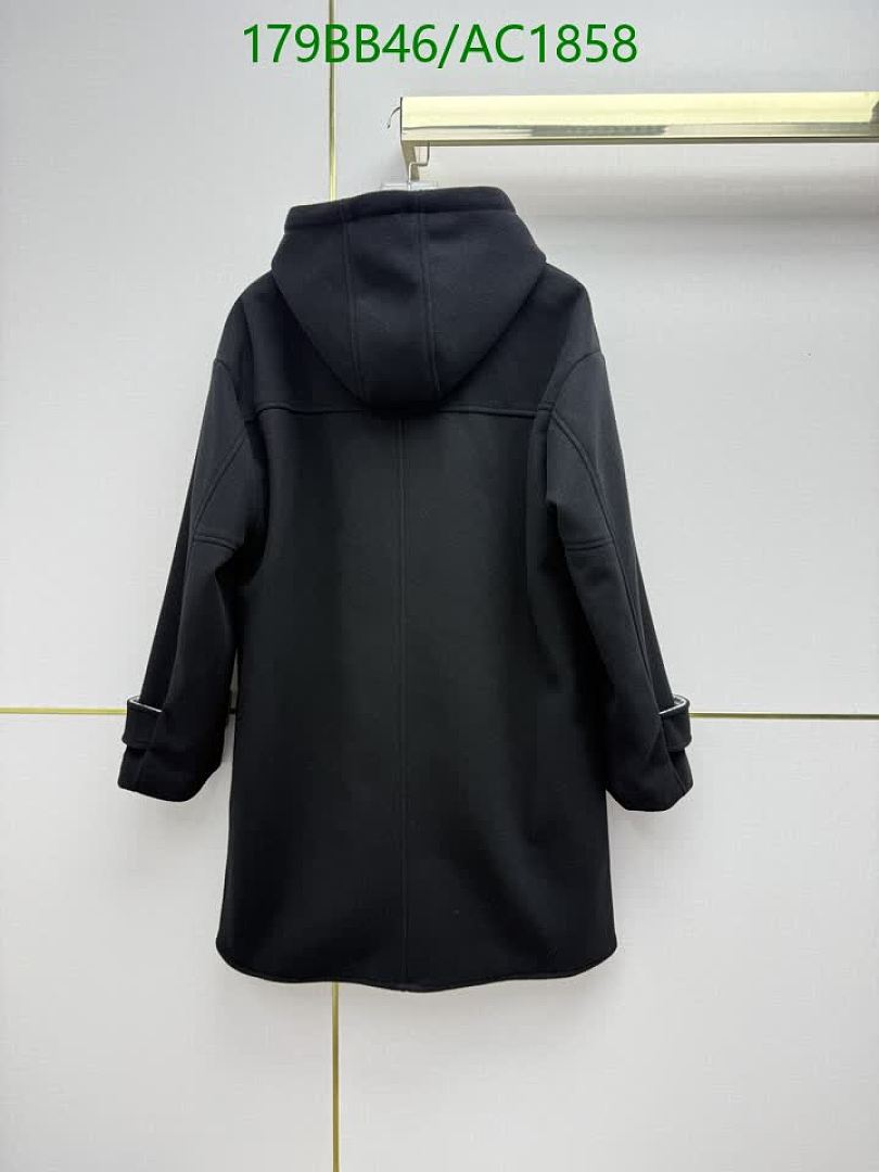 LV-Clothing Code: AC1858 $: 179USD