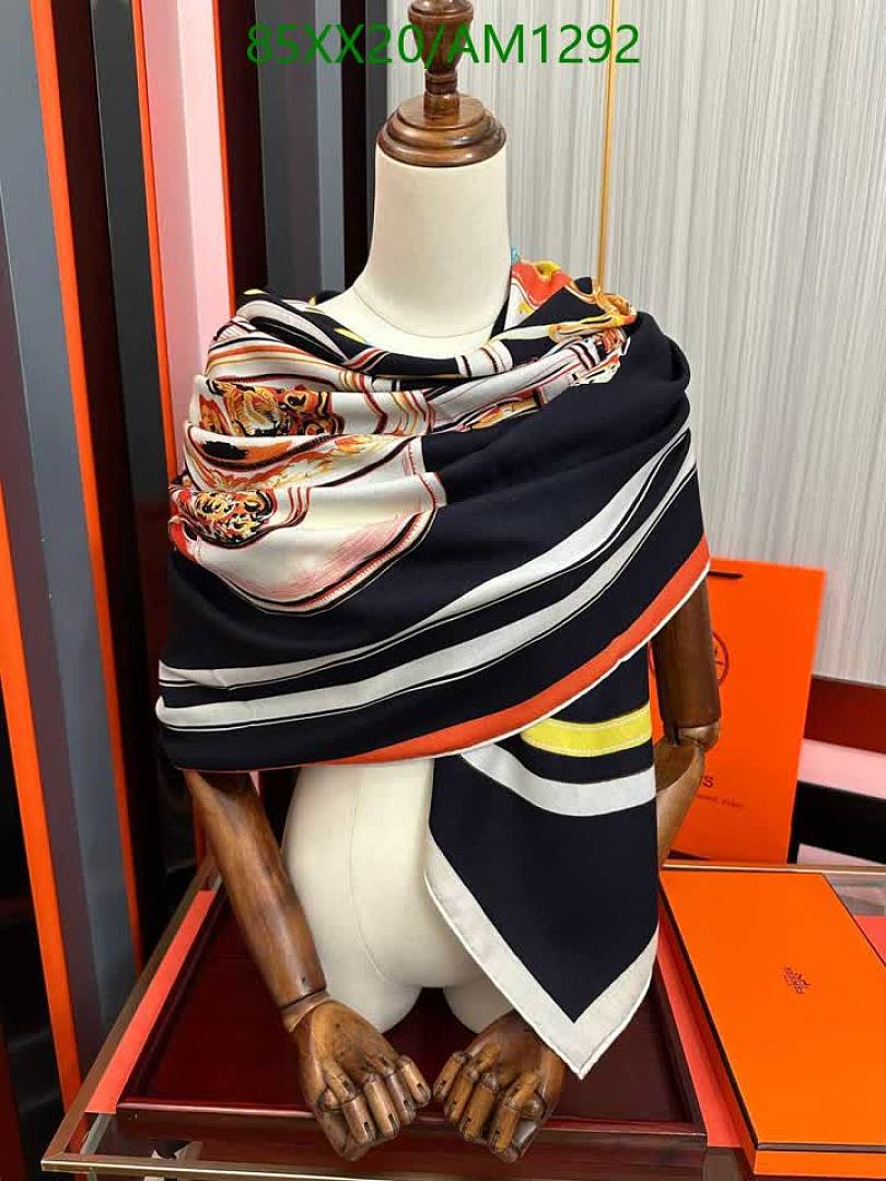 Hermes-Scarves Code: AM1292 $: 85USD