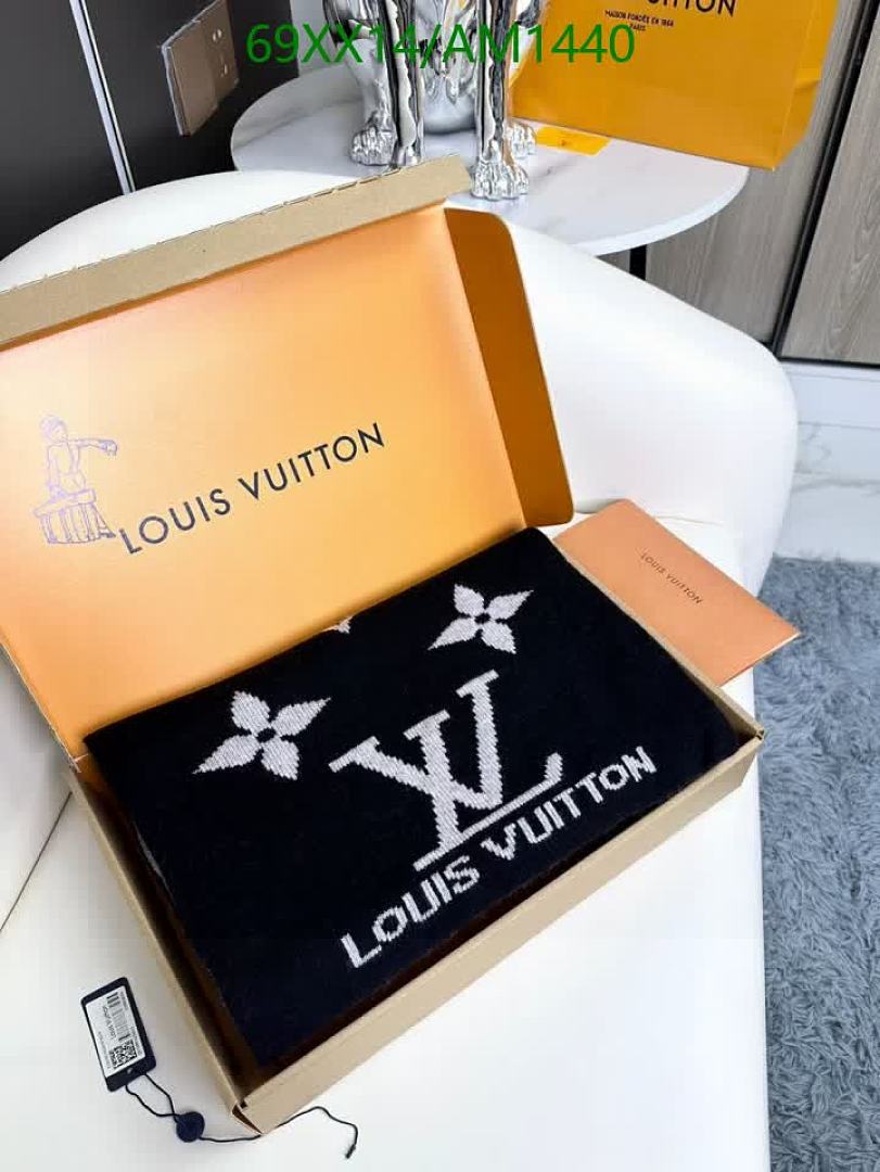 LV-Scarves Code: AM1440 $: 69USD