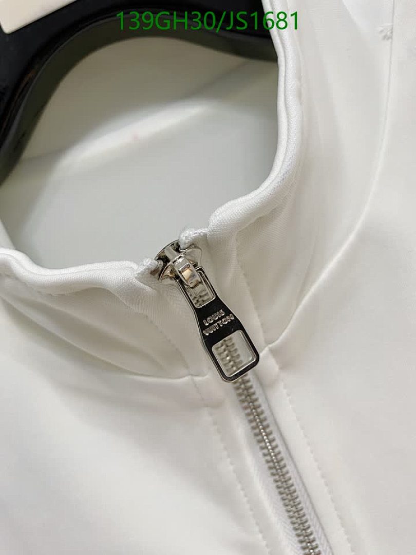LV-Clothing Code: JS1681 $: 139USD