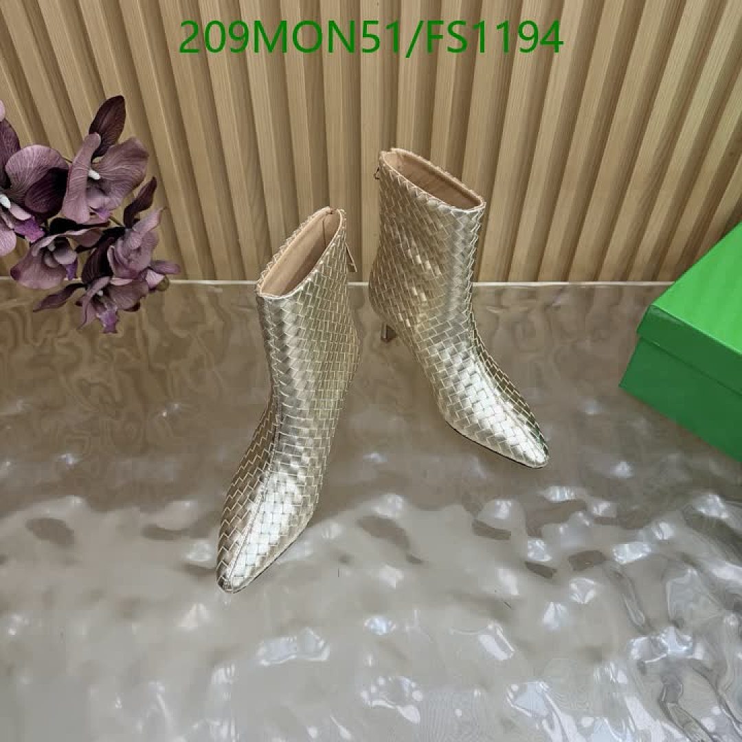 BV-Women Shoes Code: FS1194 $: 209USD