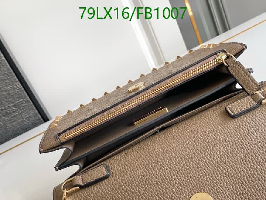 Valentino-Bags4A Quality Code: FB1007 $: 79USD
