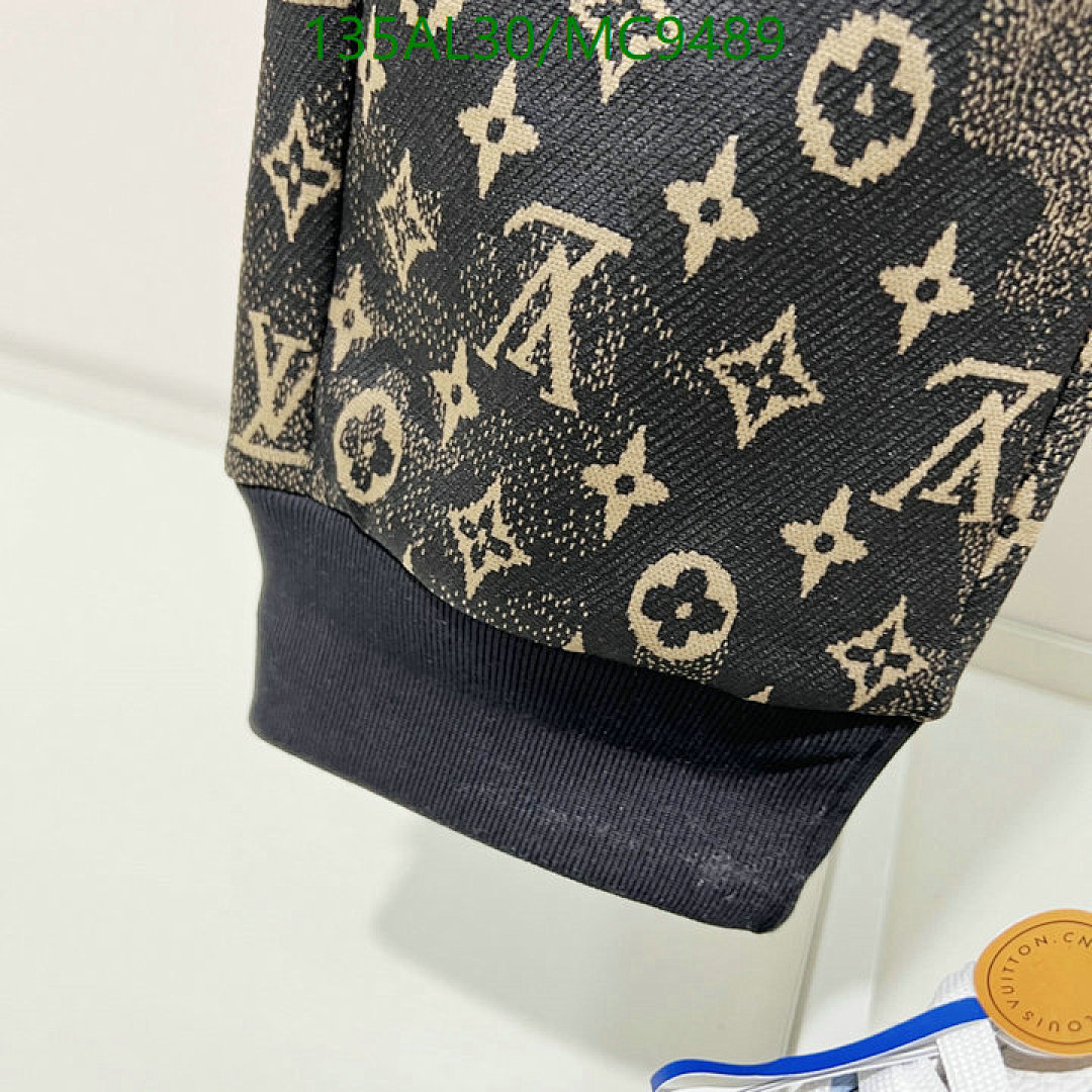 LV-Clothing Code: MC9489 $: 135USD