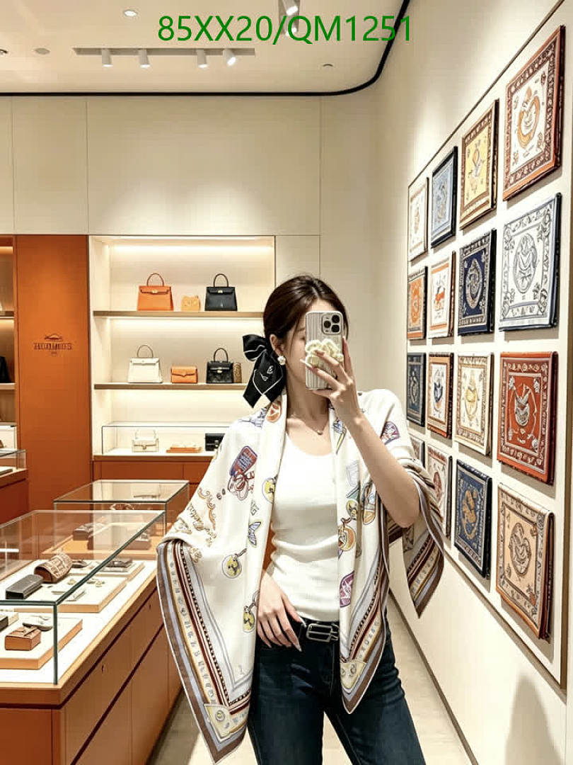 LV-Scarves Code: QM1251 $: 85USD