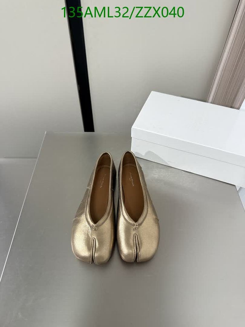 MM6-Women Shoes Code: ZZX040 $: 135USD
