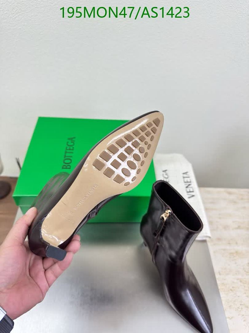 BV-Women Shoes Code: AS1423 $: 195USD