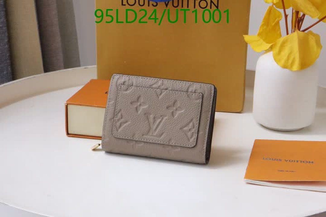 LV-WalletsMirror Quality Code: UT1001 $: 95USD