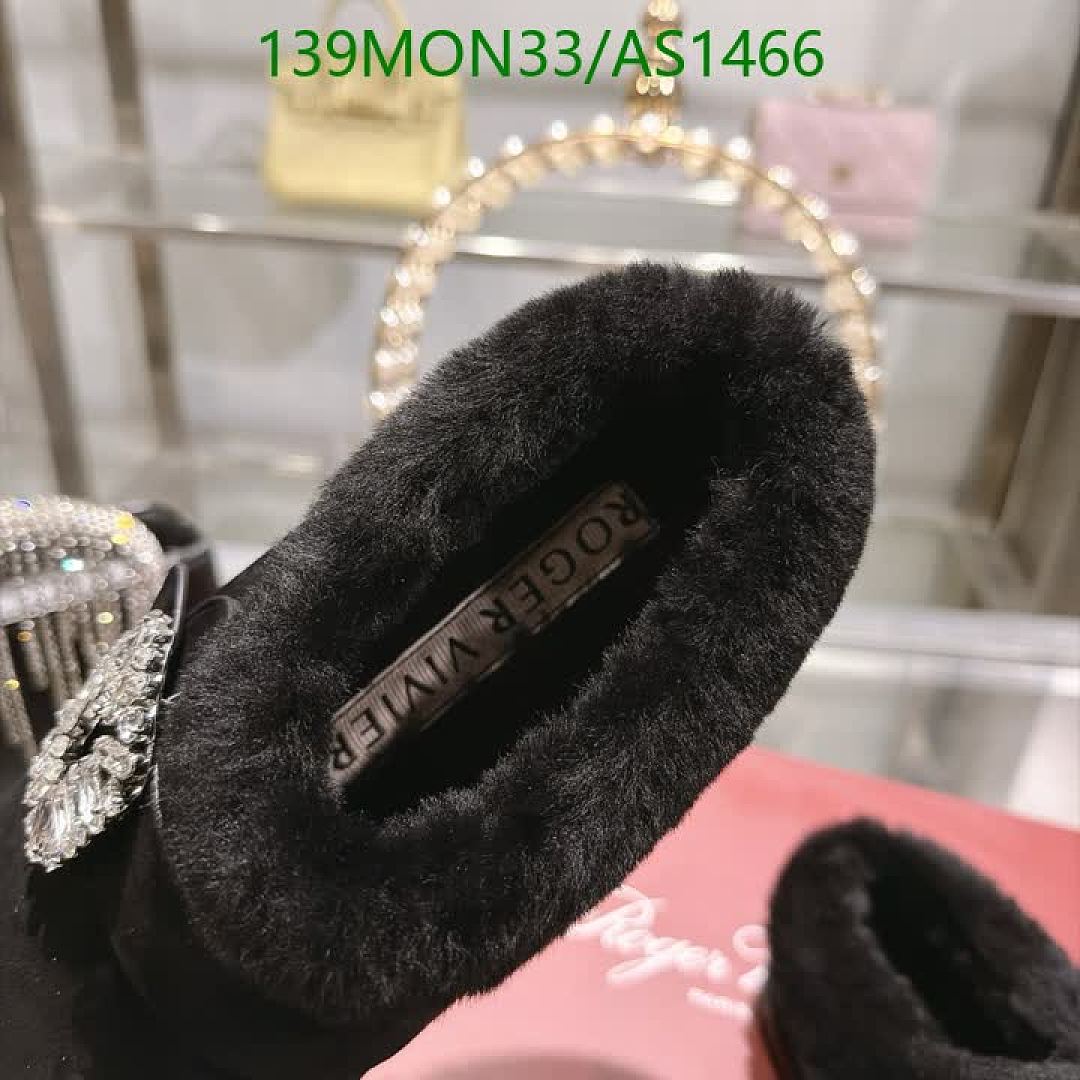 Roger Vivier-Women Shoes Code: AS1466 $: 139USD