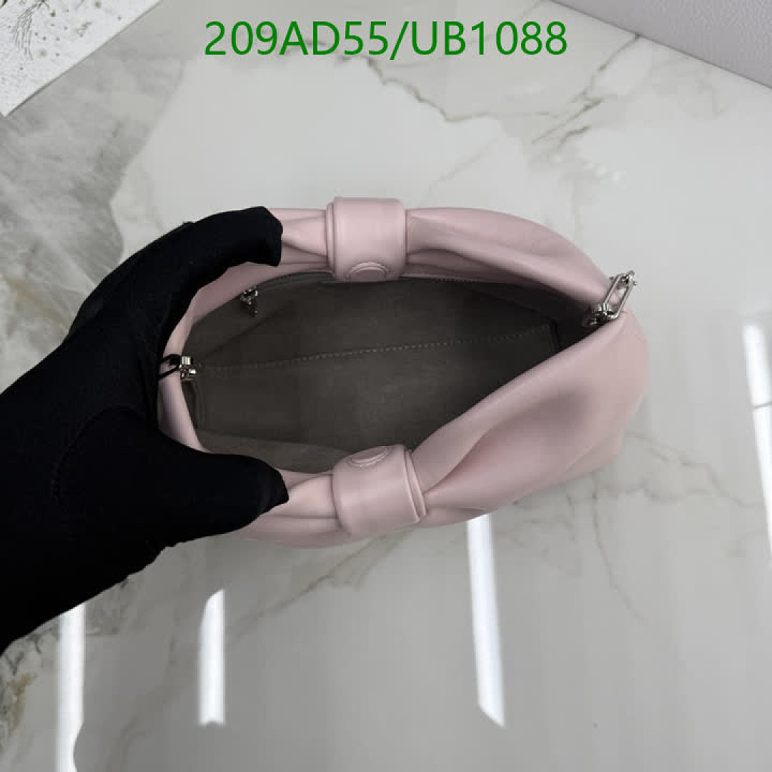 Dior-BagsMirror Quality Code: UB1088 $: 209USD
