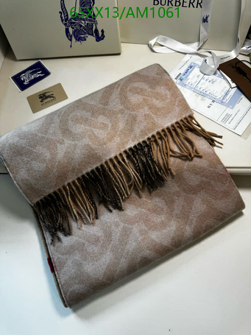 Burberry-Scarves Code: AM1061 $: 65USD