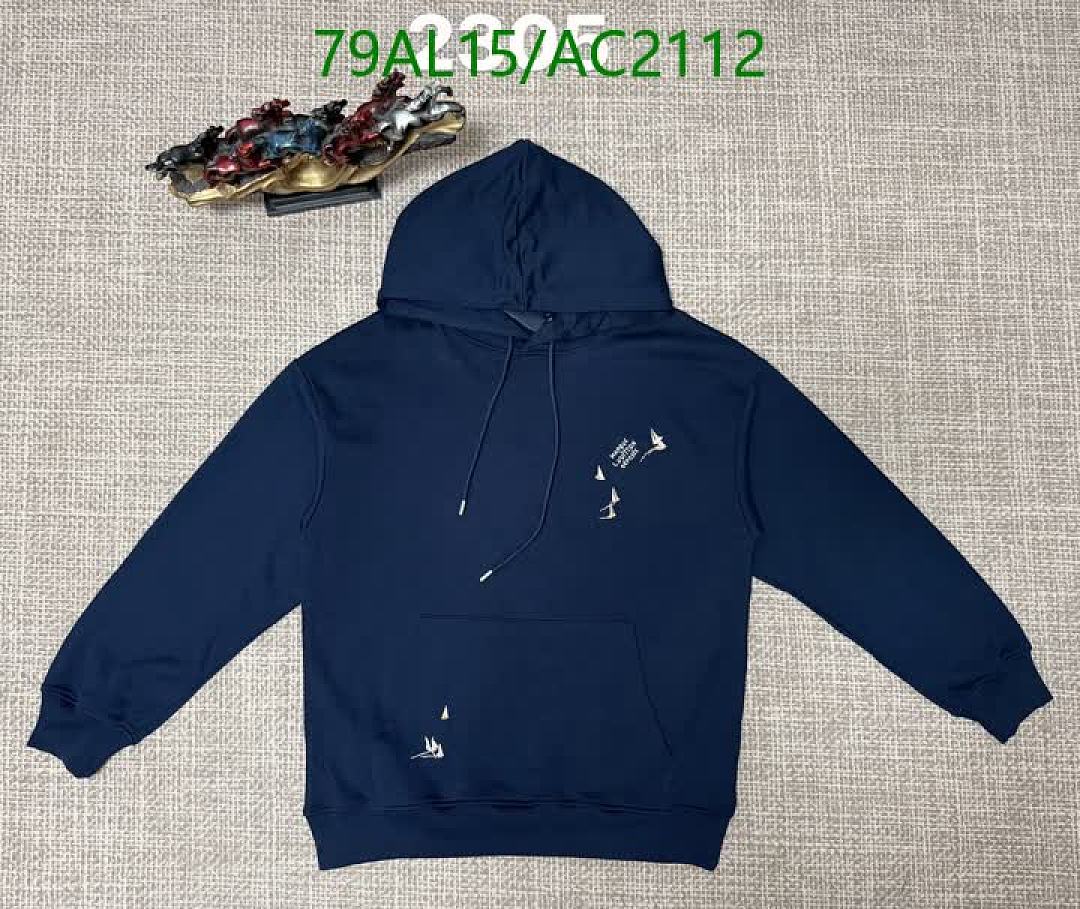 LV-Clothing Code: AC2112 $: 79USD