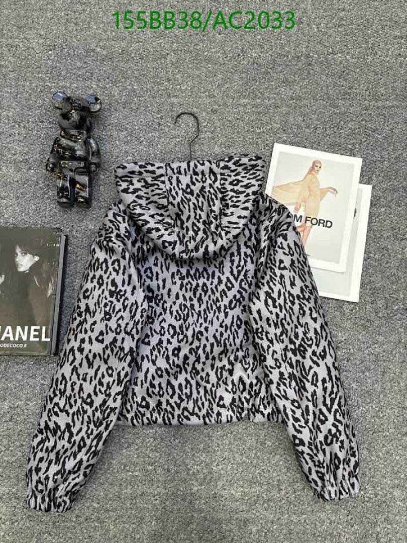 LV-Clothing Code: AC2033 $: 155USD