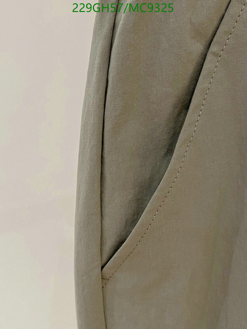 Balenciaga-Clothing Code: MC9325 $: 229USD