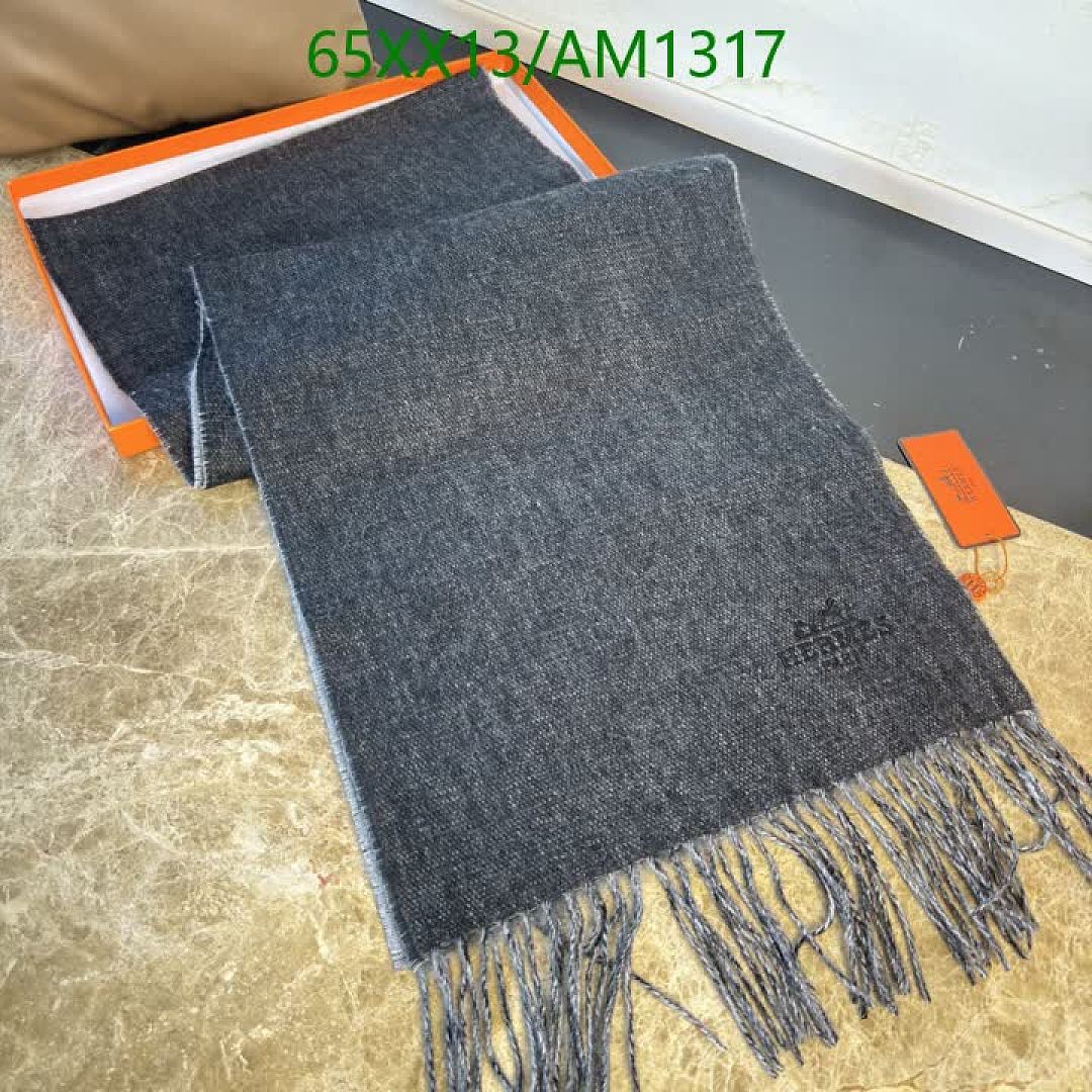 Hermes-Scarves Code: AM1317 $: 65USD