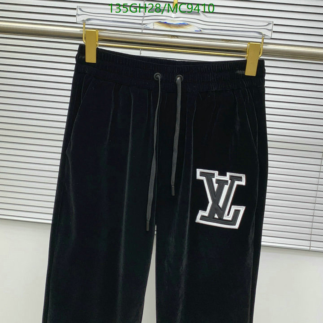 LV-Clothing Code: MC9410 $: 135USD