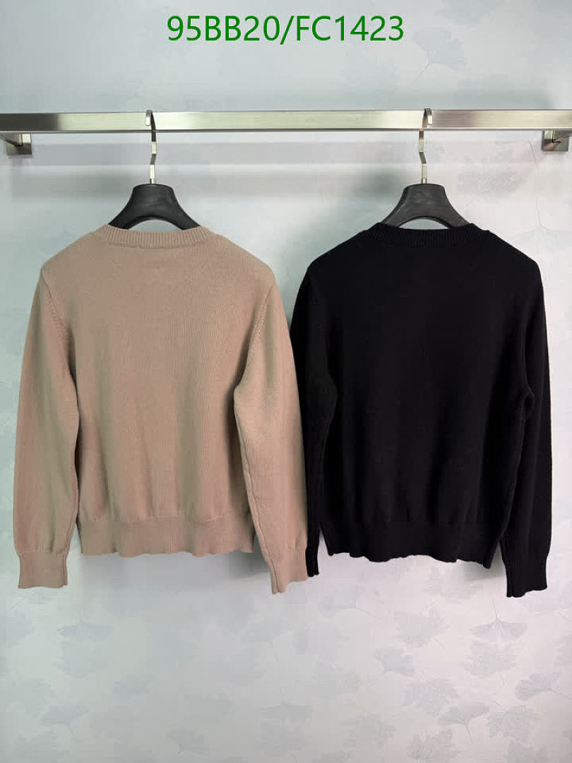Ami-Clothing Code: FC1423 $: 95USD