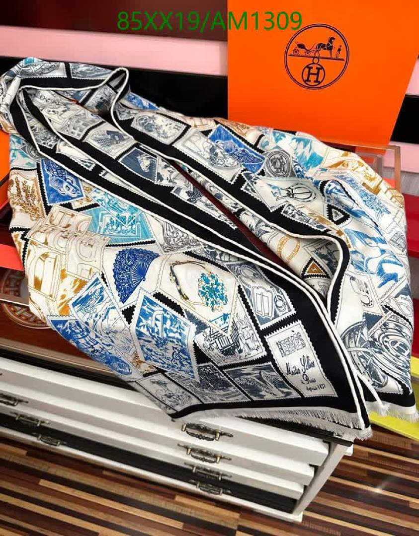 Hermes-Scarves Code: AM1309 $: 85USD