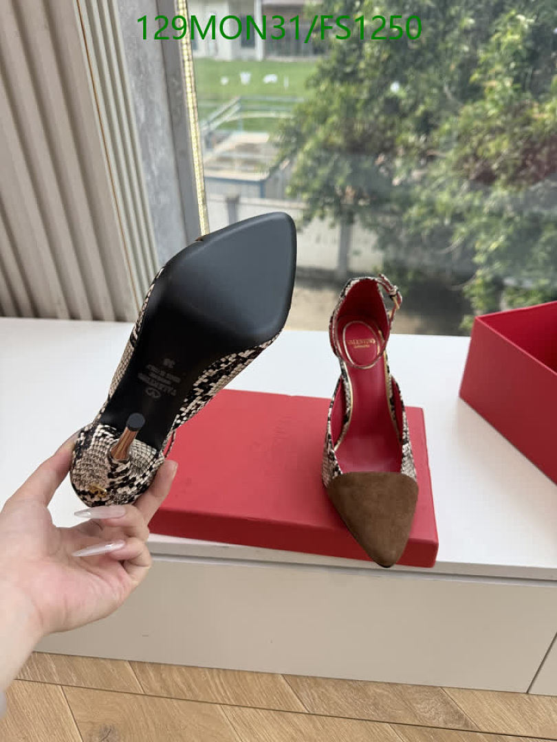 Valentino-Women Shoes Code: FS1250 $: 129USD