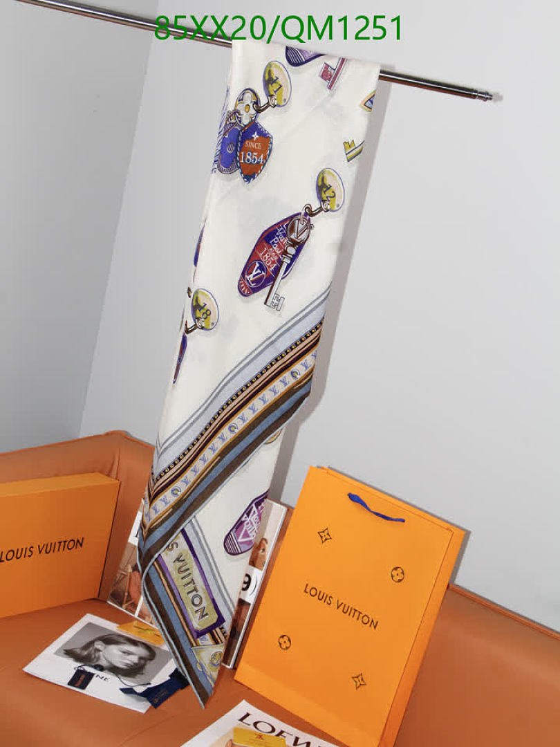 LV-Scarves Code: QM1251 $: 85USD