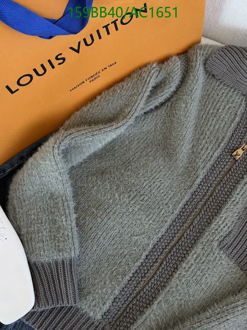 LV-Clothing Code: AC1651 $: 159USD