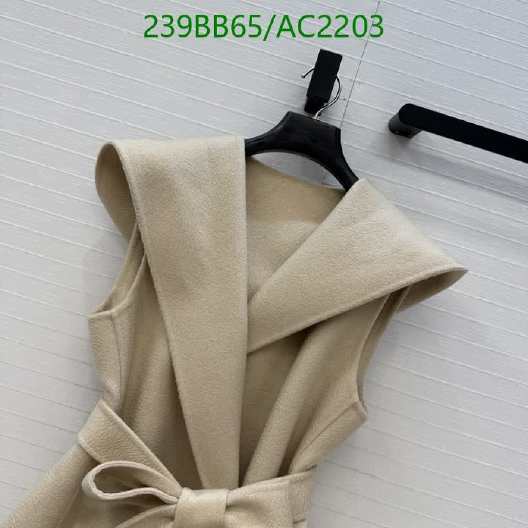 Alaia-Clothing Code: AC2203 $: 239USD