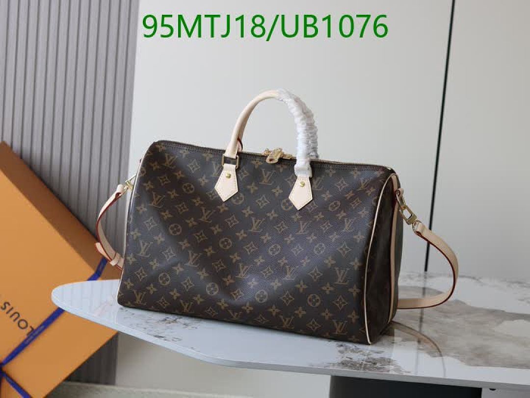 LV-Bags4A Quality Code: UB1076 $: 95USD
