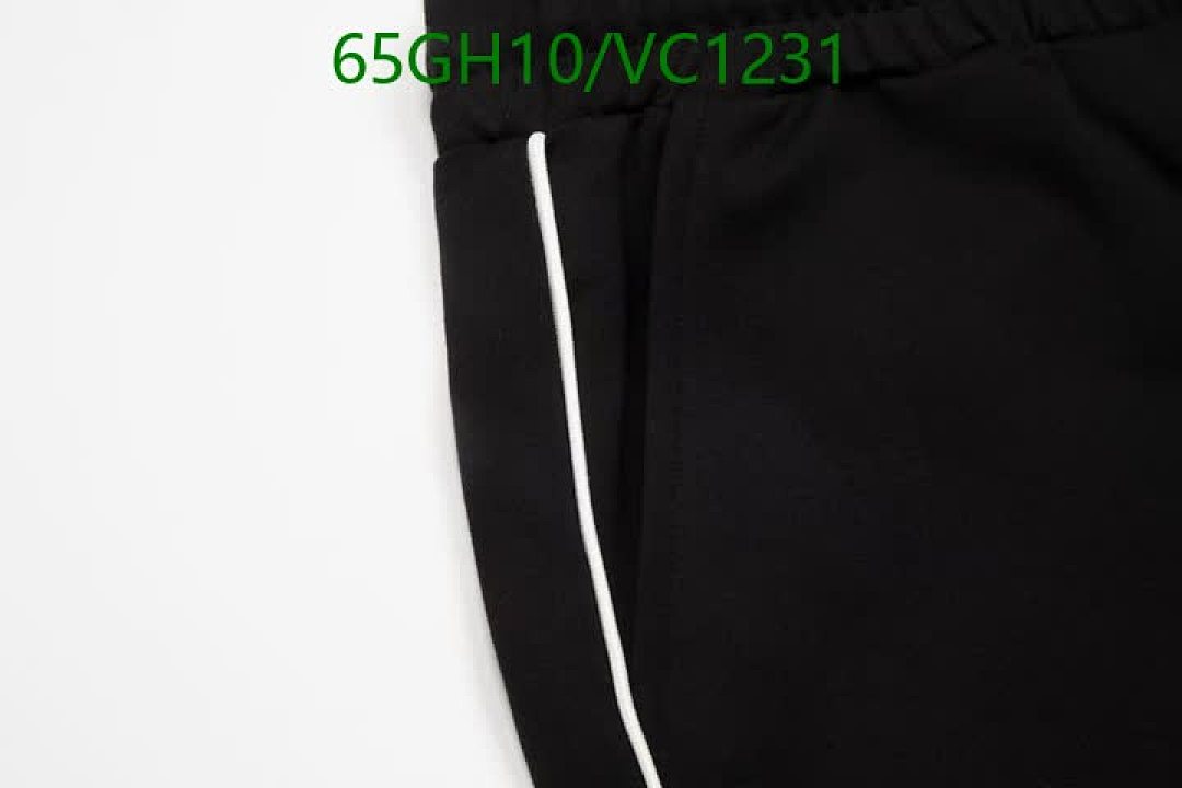 Gucci-Clothing Code: VC1231 $: 65USD