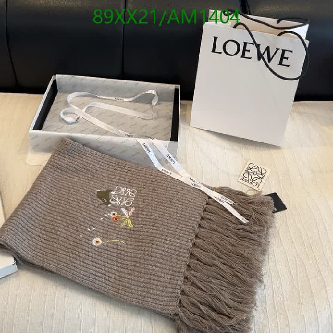 Loewe-Scarves Code: AM1404 $: 89USD