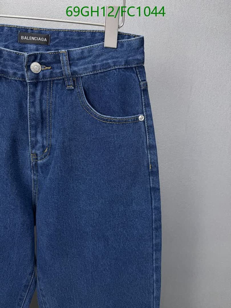 Balenciaga-Clothing Code: FC1044 $: 69USD