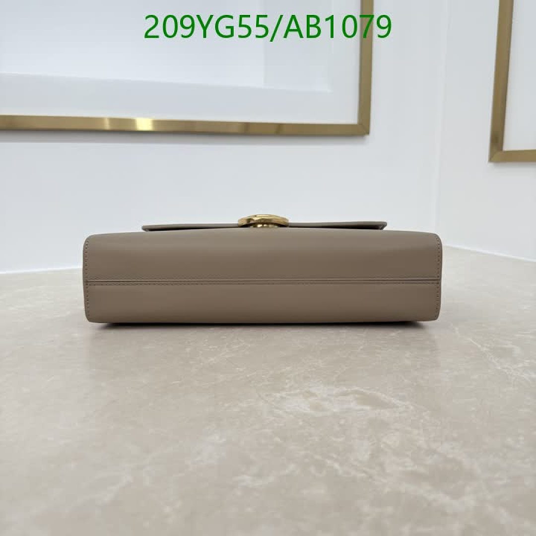 Dior-BagsMirror Quality Code: AB1079 $: 209USD