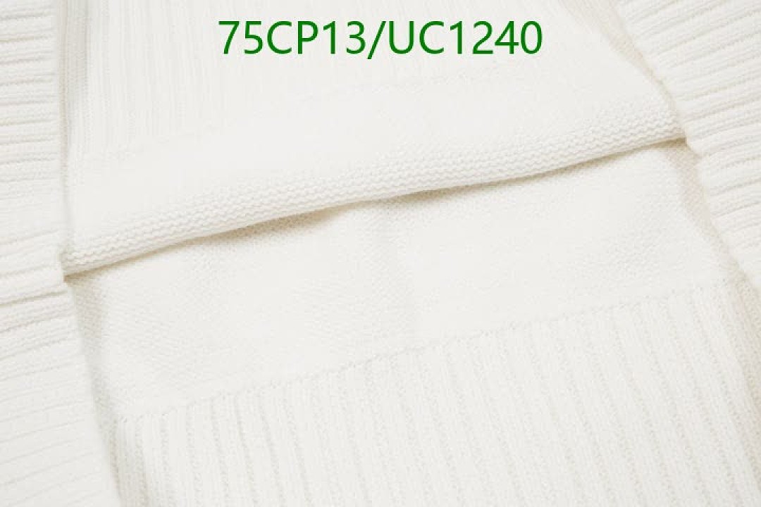 AMI-Clothing Code: UC1240 $: 75USD