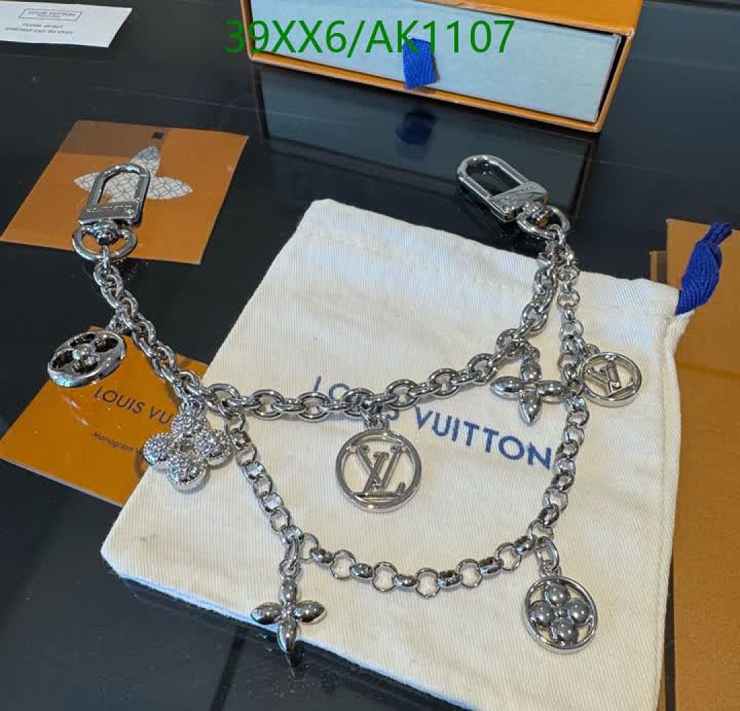 LV-Keychains & Charms Code: AK1107 $: 39USD