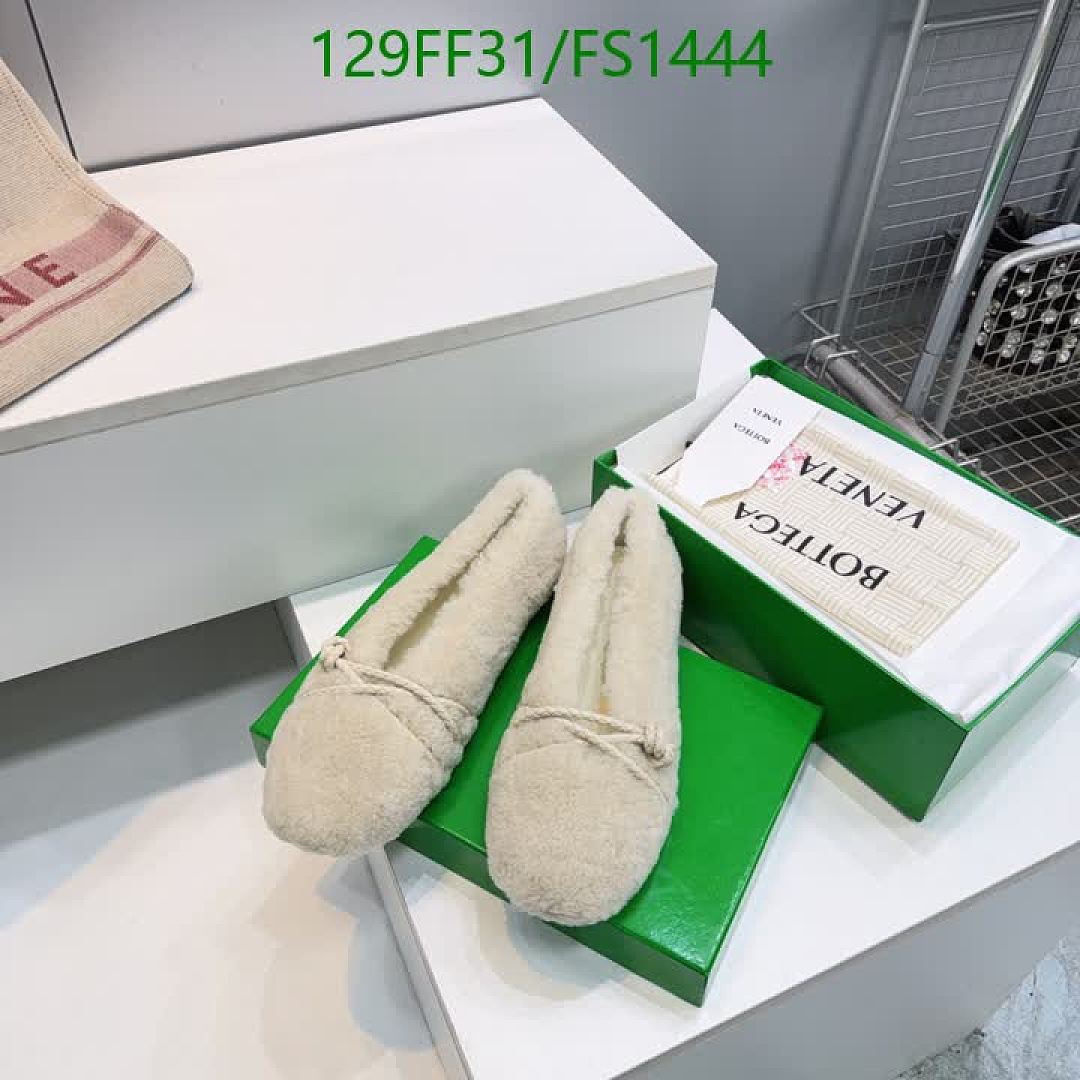 BV-Women Shoes Code: FS1444 $: 129USD
