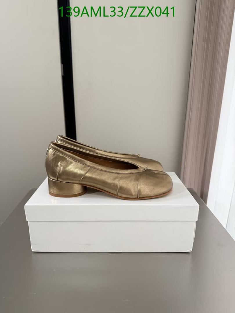 MM6-Women Shoes Code: ZZX041 $: 139USD